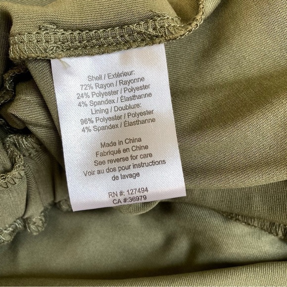 Heartloom Rivky Knit Jumpsuit Jogger Style Surplice Front Olive Green Sz M - Picture 15 of 15